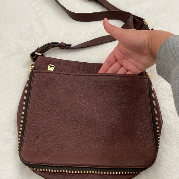 Fossil Cross-body Bag - Picture 3 of 7